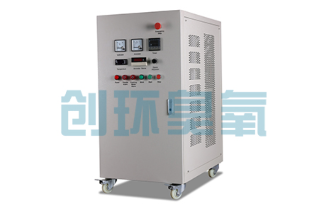 丹东冬季养殖场密闭消毒双赢方案：臭氧发生器在工厂化水产与畜牧场景的安全应用